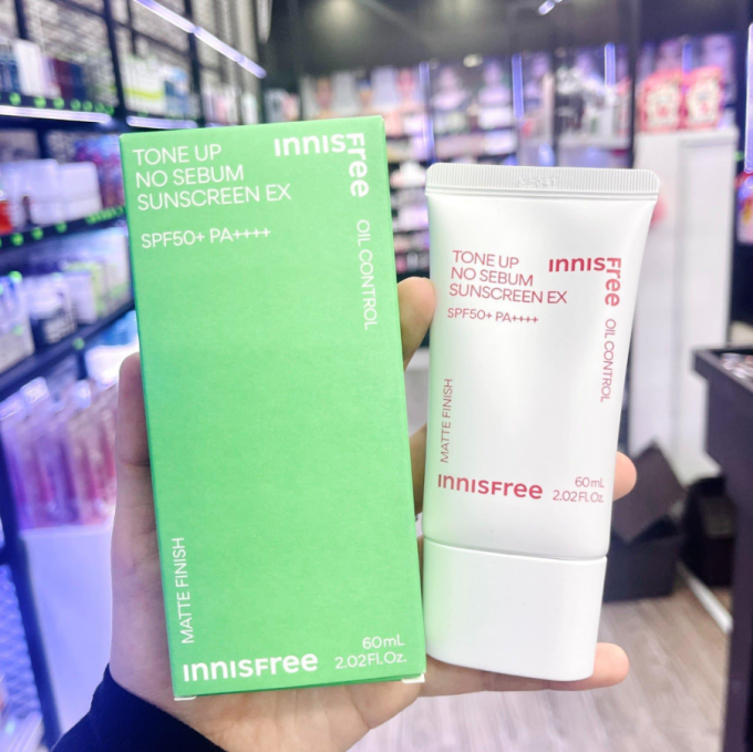 Kem Chống Nắng Innisfree Hồng Tone Up No Sebum 50ML – Nâng Tone, Kiềm Dầu